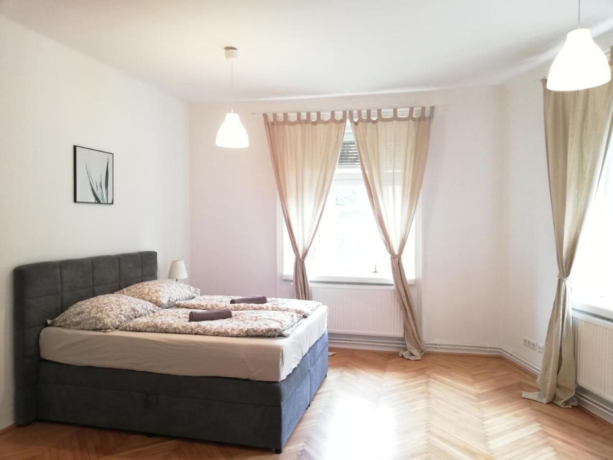 Central Living Apartments - Schoenbrunn 비엔나 외부 사진