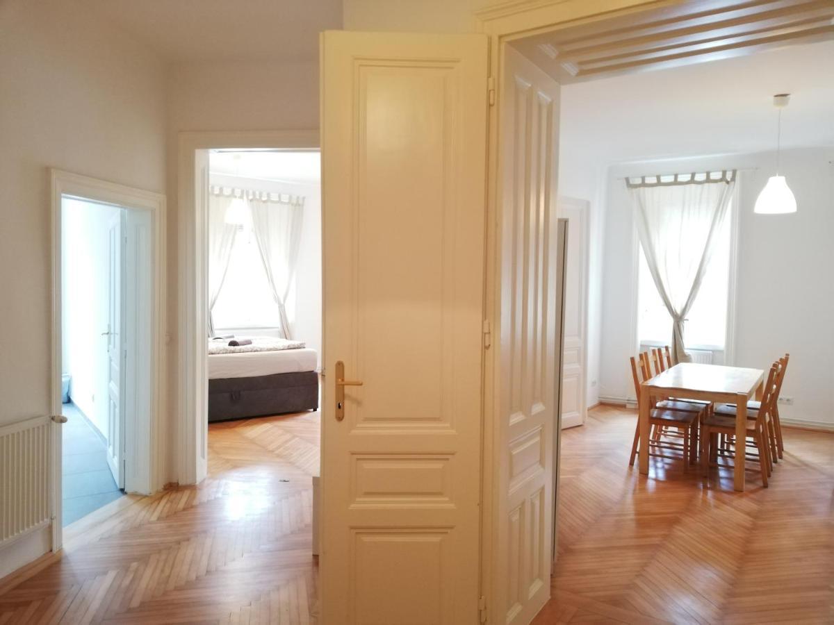 Central Living Apartments - Schoenbrunn 비엔나 외부 사진