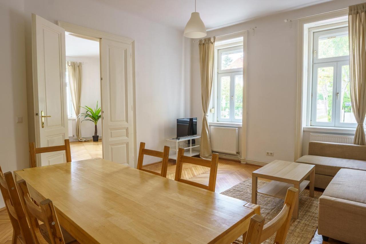 Central Living Apartments - Schoenbrunn 비엔나 외부 사진