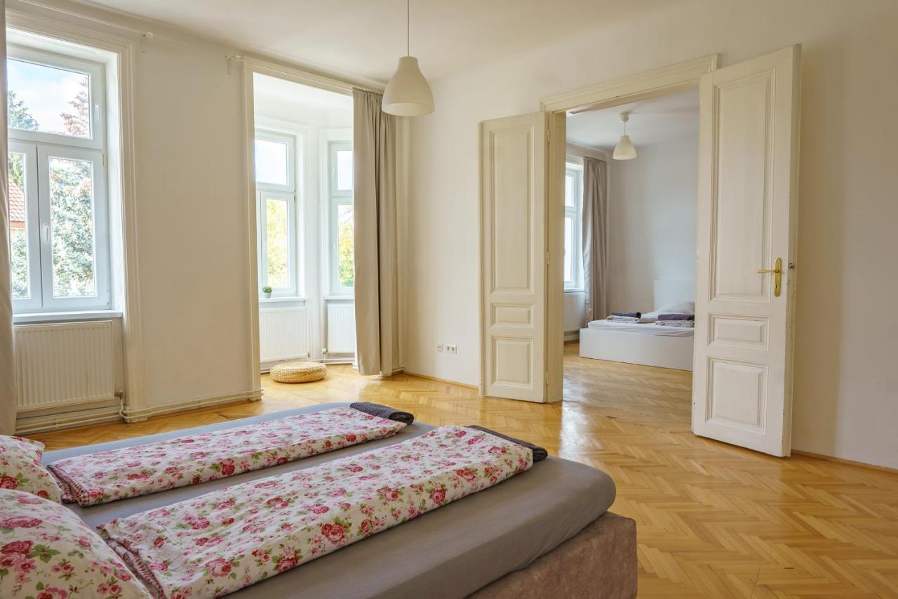 Central Living Apartments - Schoenbrunn 비엔나 외부 사진