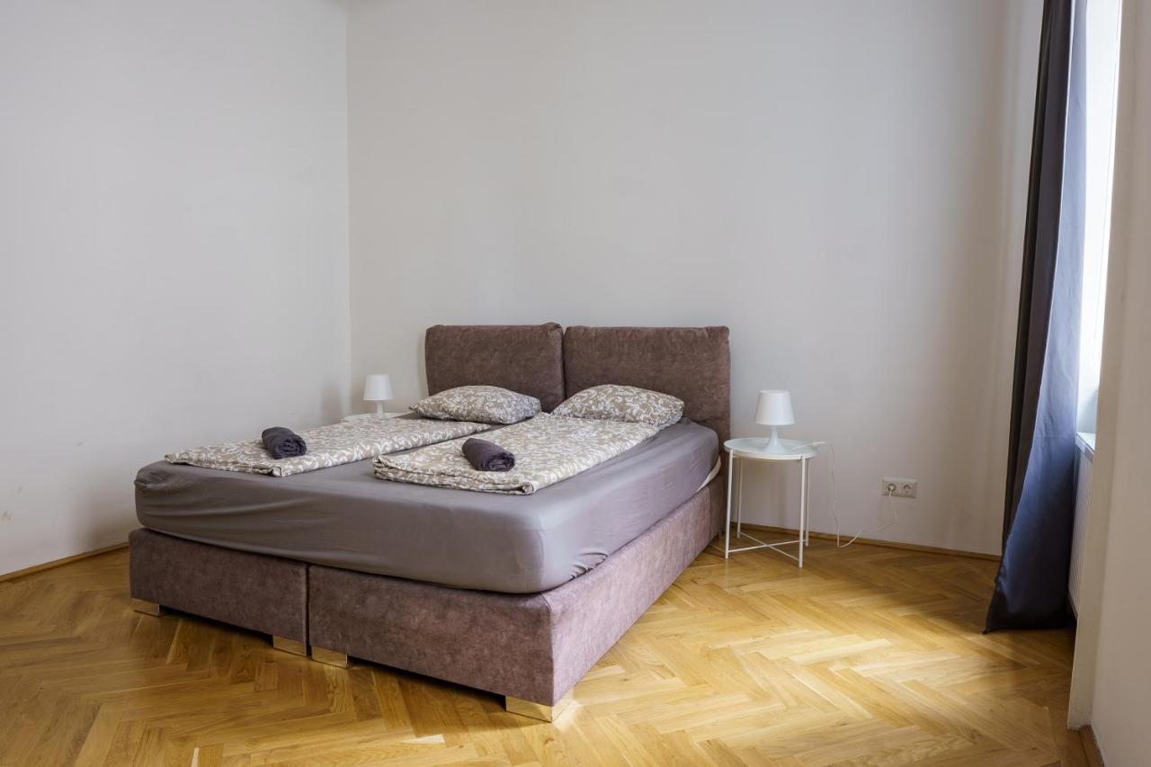 Central Living Apartments - Schoenbrunn 비엔나 외부 사진