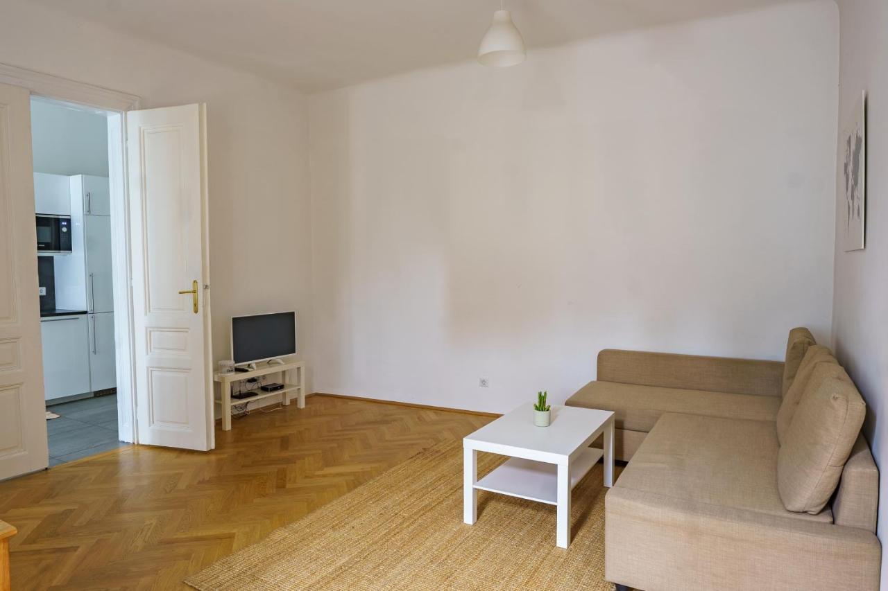 Central Living Apartments - Schoenbrunn 비엔나 외부 사진